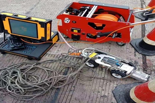 巨鹿CCTV管道检测机器人